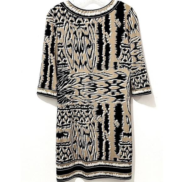 BCBGMAXAZARIA- Women's Knee Length, Black & Tan, Shift Dress (size XS) - Picture 2 of 3